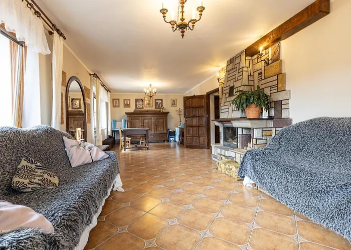 Serenity By Bookinghost ביאלי דונאייק